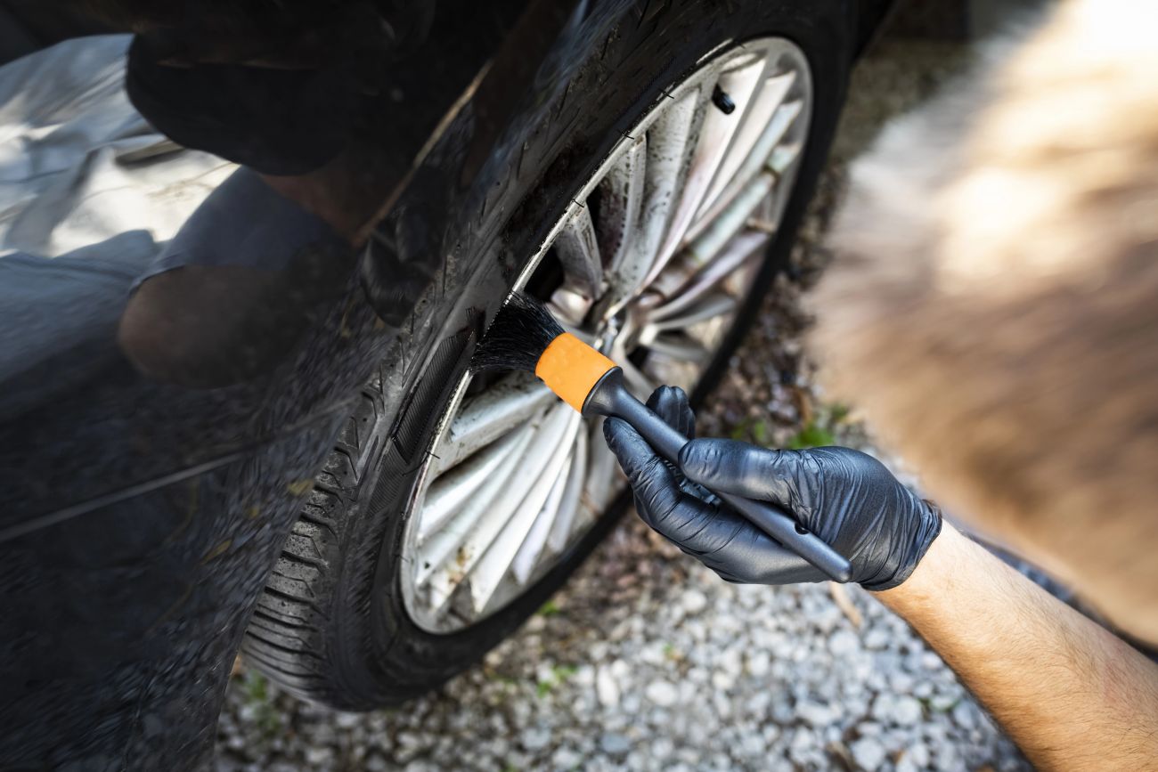 Srodek do czyszczenia aluminium w domu warsztacie i przemysle – przeglad zastosowan